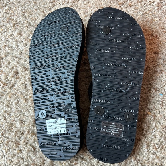 Calvin Klein Black Flip-Flop Sandals - Picture 4 of 5